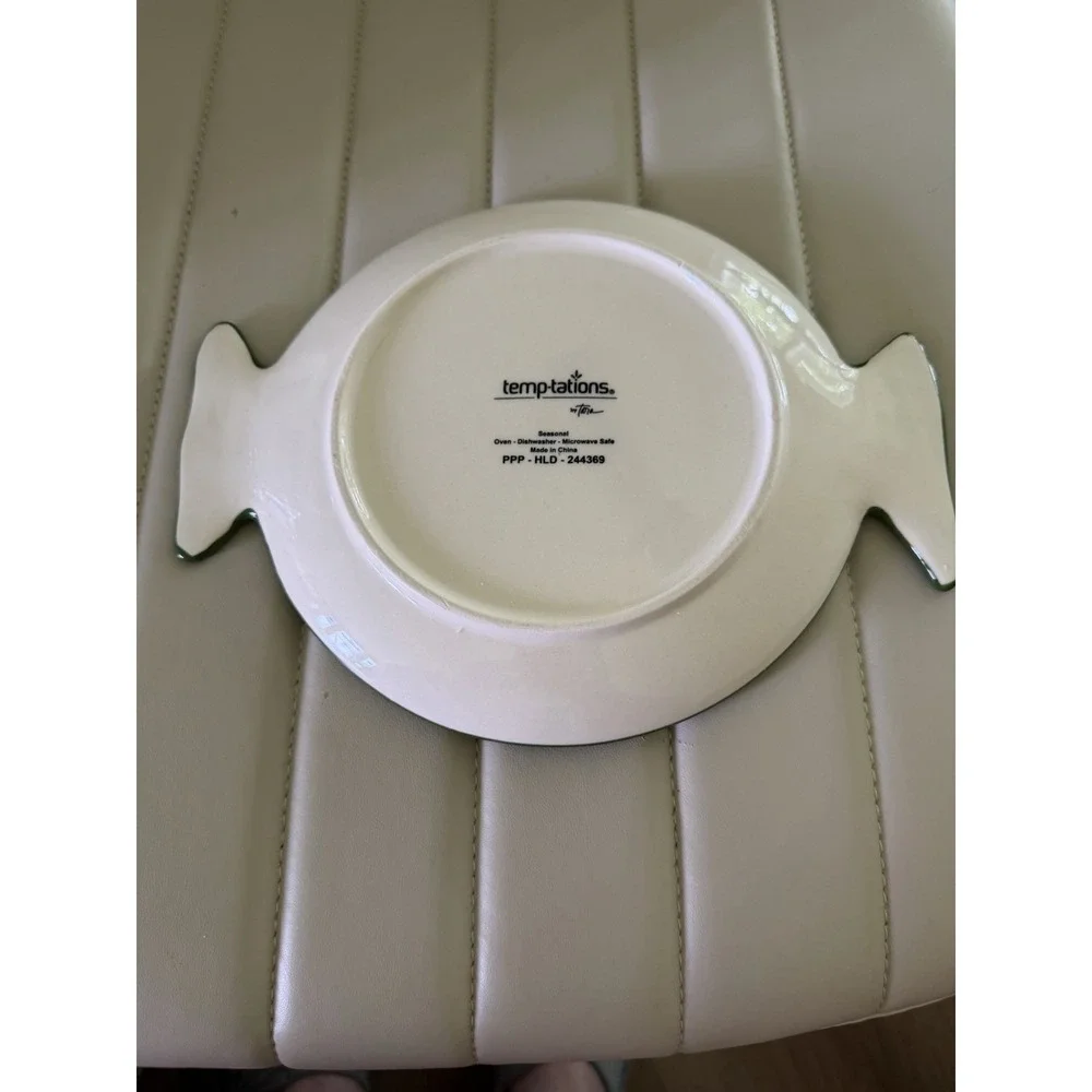 Temp-tations Special Edition Seasonal Holly Peppermint Luncheon Plate